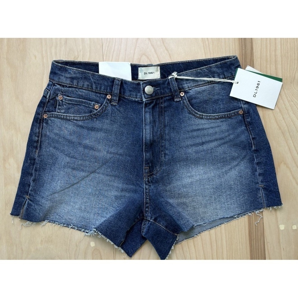 DL1961 Women's Zoie Shorts Relaxed Fit Size 28 Endless Sea Blue Classic Denim